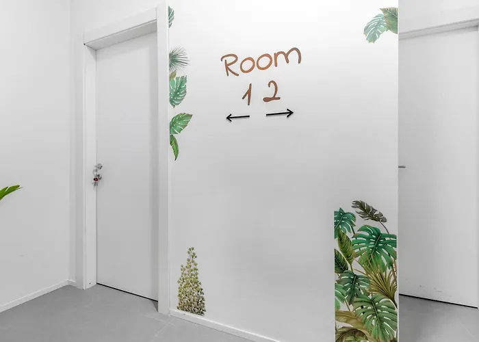12 -near Train Station -15 Min Rho Fiera-duomo-malpensa Pensjonat 3*