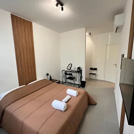 Guest house 12 *